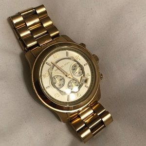 Men’s MICHAEL KORS watch